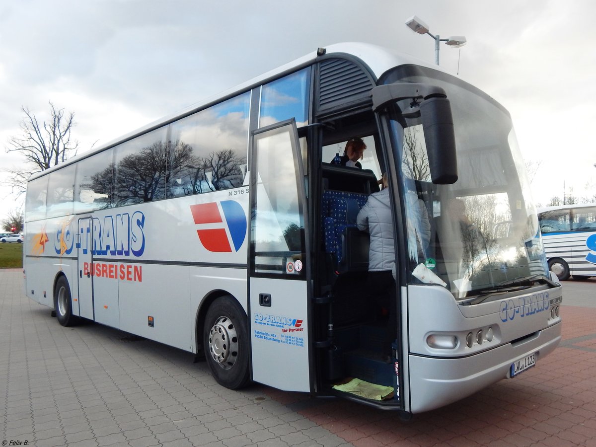 Neoplan Euroliner von Go-Trans Busreisen aus Deutschland in Sassnitz am 30.03.2015