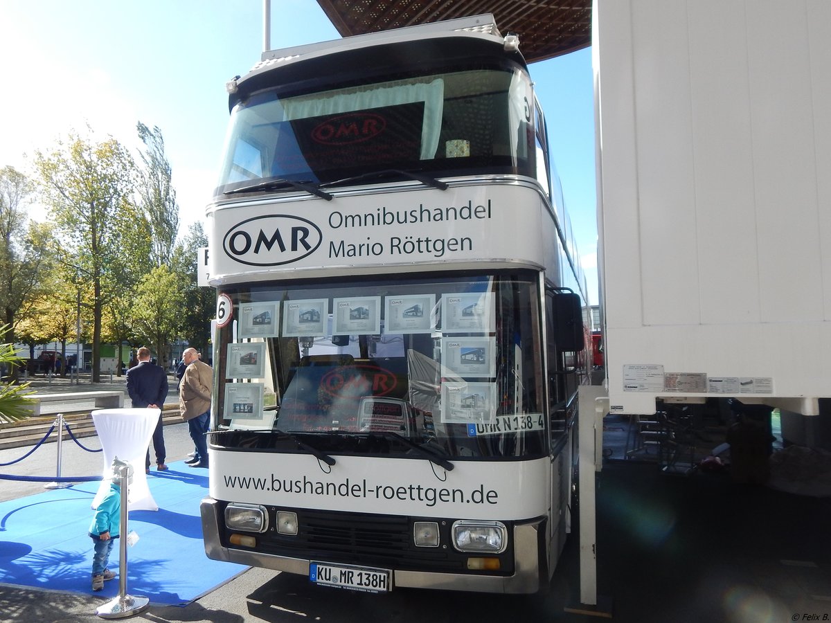 Neoplan Jumbocruiser von Bushandel Röttgen aus Deutschland in Hannover auf der IAA am 24.09.2018