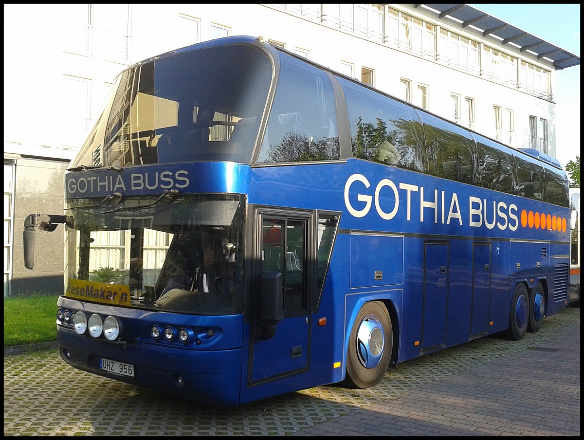 Neoplan Spaceliner von Gothia Buss aus Schweden in Bergen am 16.05.2013