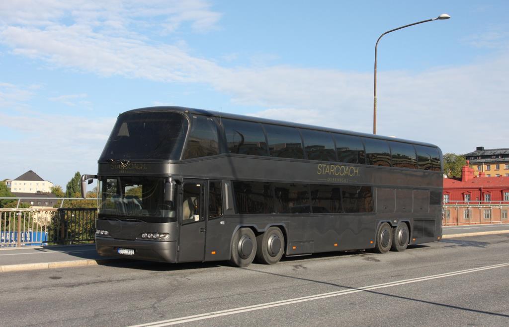 Neoplan  Starcoach  am 21.09.2016 in Stockholm.