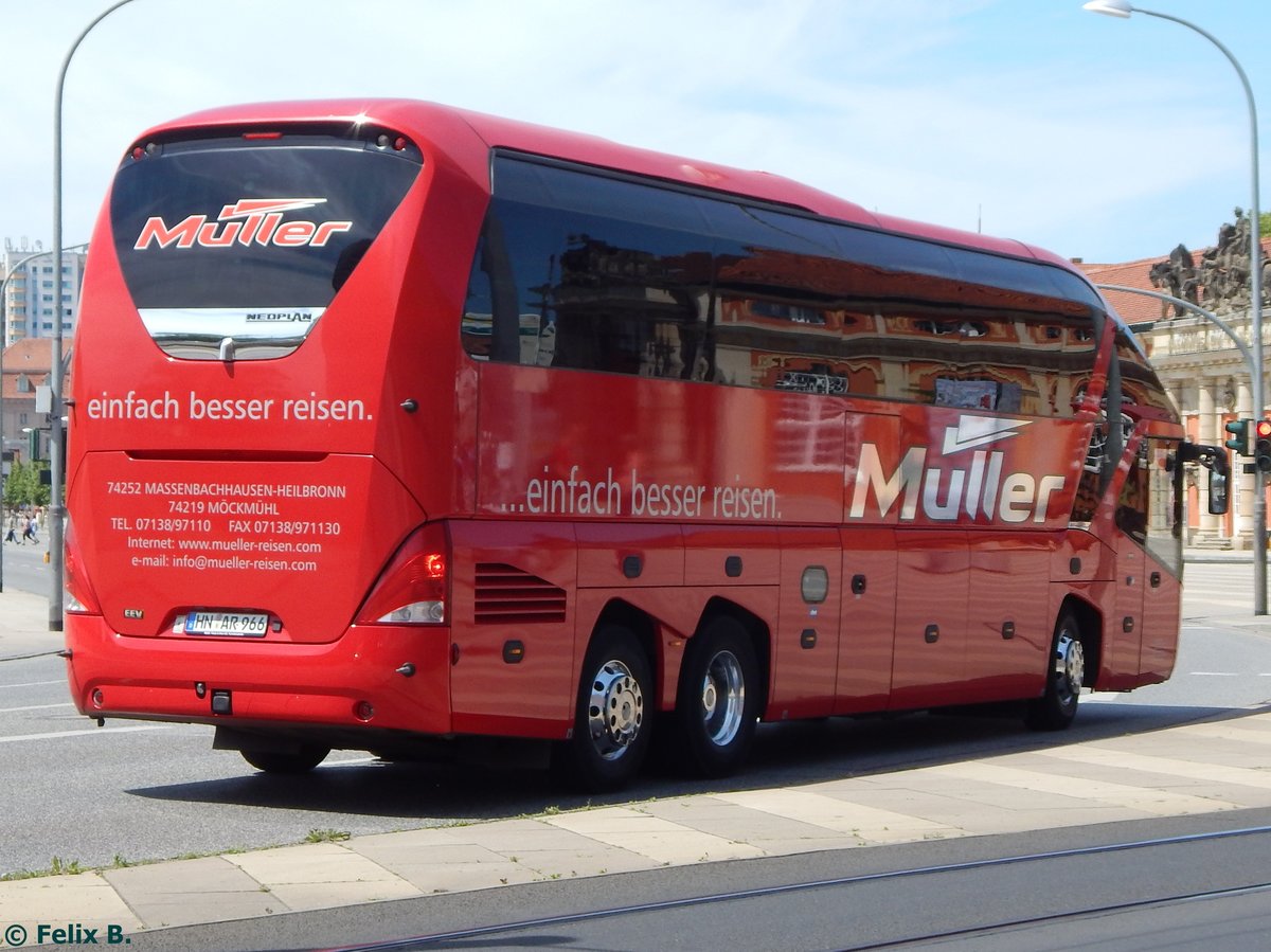 Neoplan Starliner von Müller aus Deutschland in Potsdam am 07.06.2016