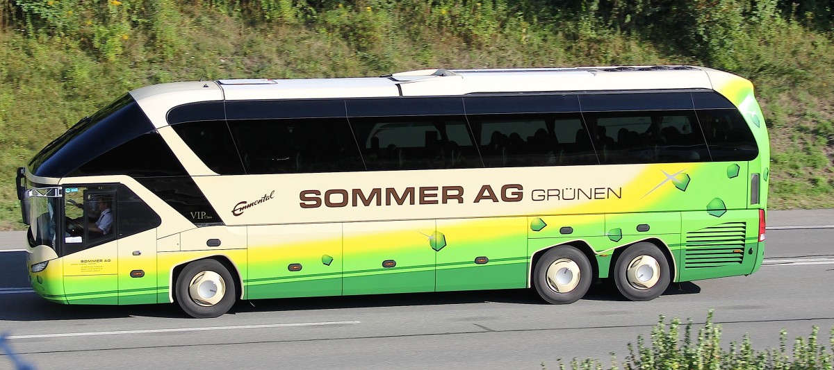 Neoplan Starliner, Sommer Reisen, près de Berne août 2015