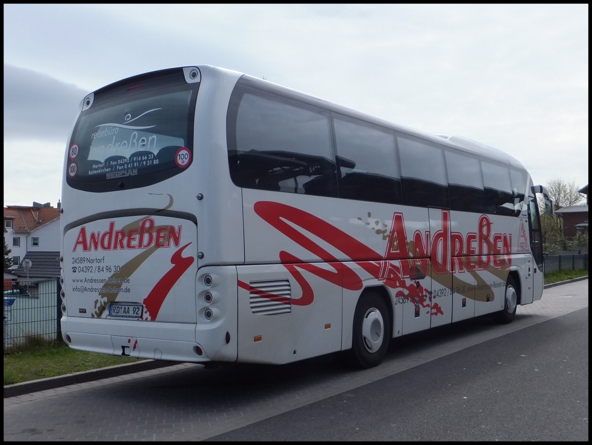 Neoplan Tourliner von Andreßen aus Deutschland in Sassnitz am 15.04.2014
