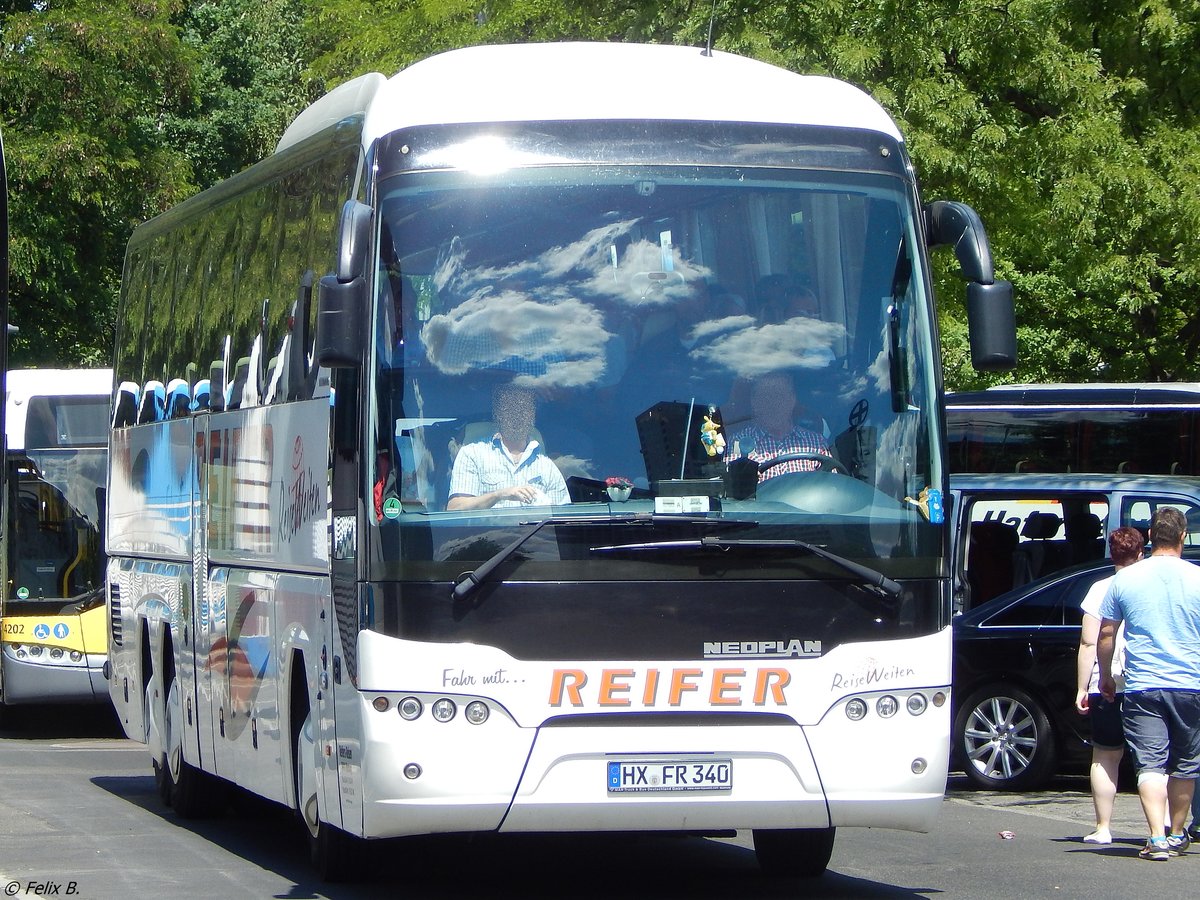 Neoplan Tourliner von Reifer aus Deutschland in Berlin am 11.06.2016