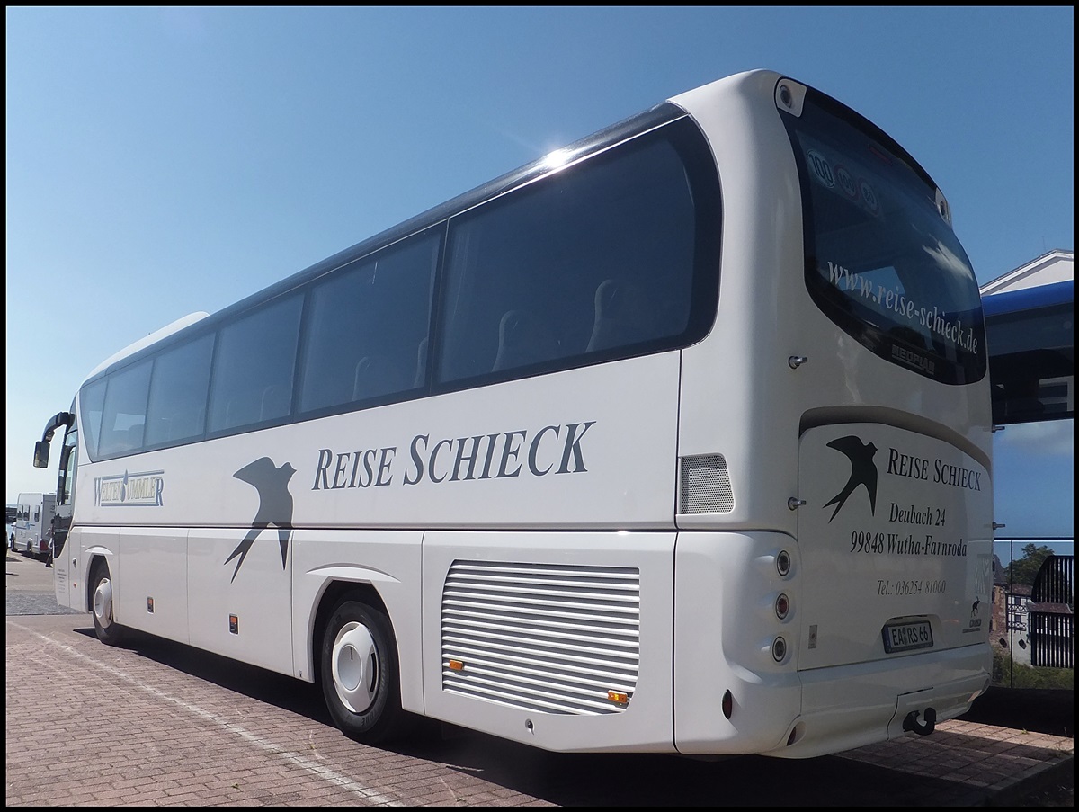 Neoplan Tourliner von Reise-Schieck/Weltenbummler aus Deutschland im Stadthafen Sassnitz am 10.08.2013