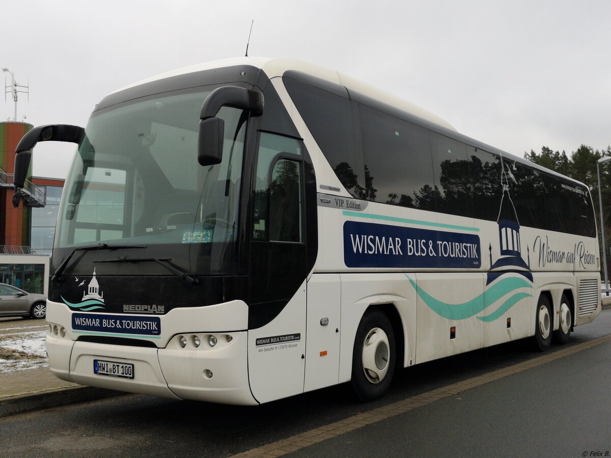 Neoplan Tourliner von Wismar Bus & Touristik aus Deutschland in Neustrelitz am 29.01.2019