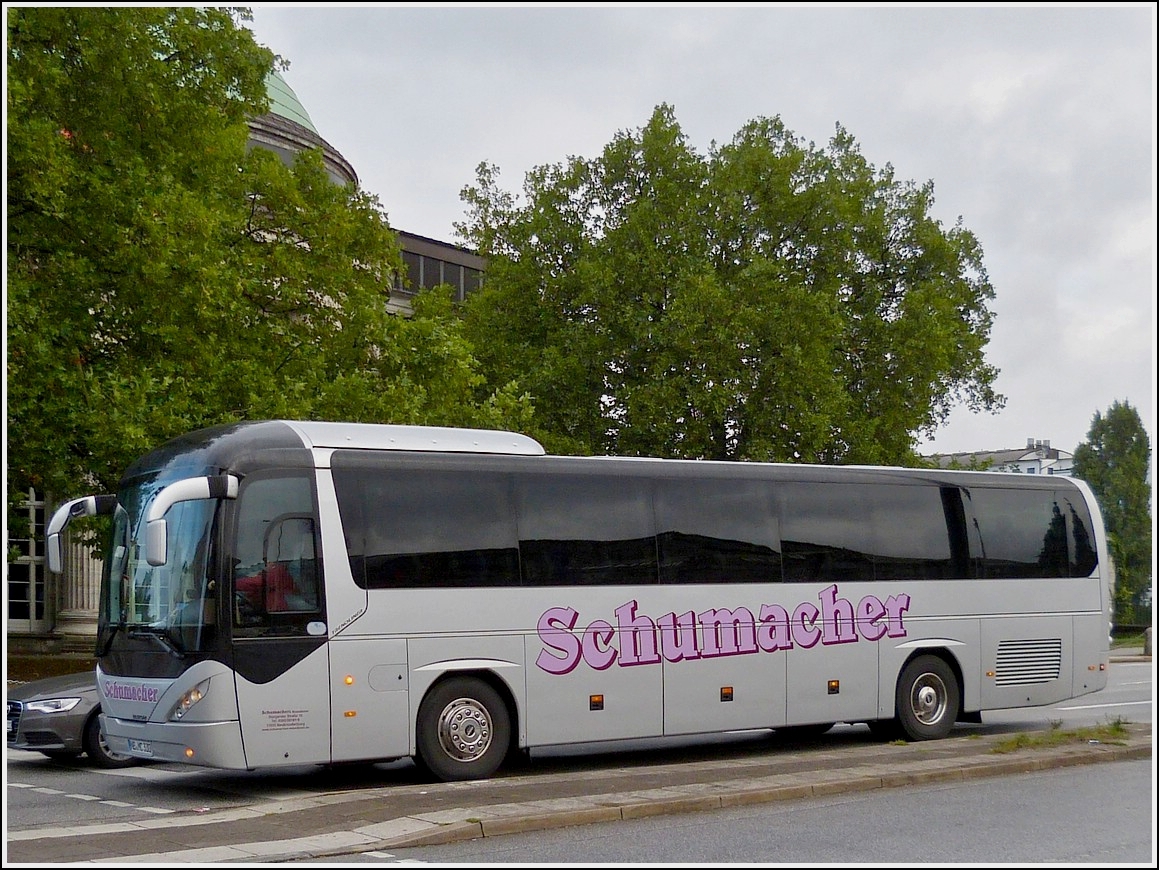 Neoplan Trendliner von Schumacher aufgenommen in Hamburg am 16.09.2013.