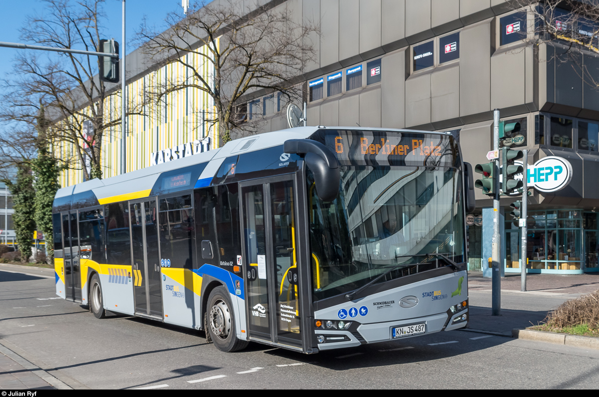 Neuer Solaris Urbino am 11. März 2017 am Bahnhof in Singen (Hohentwiel).