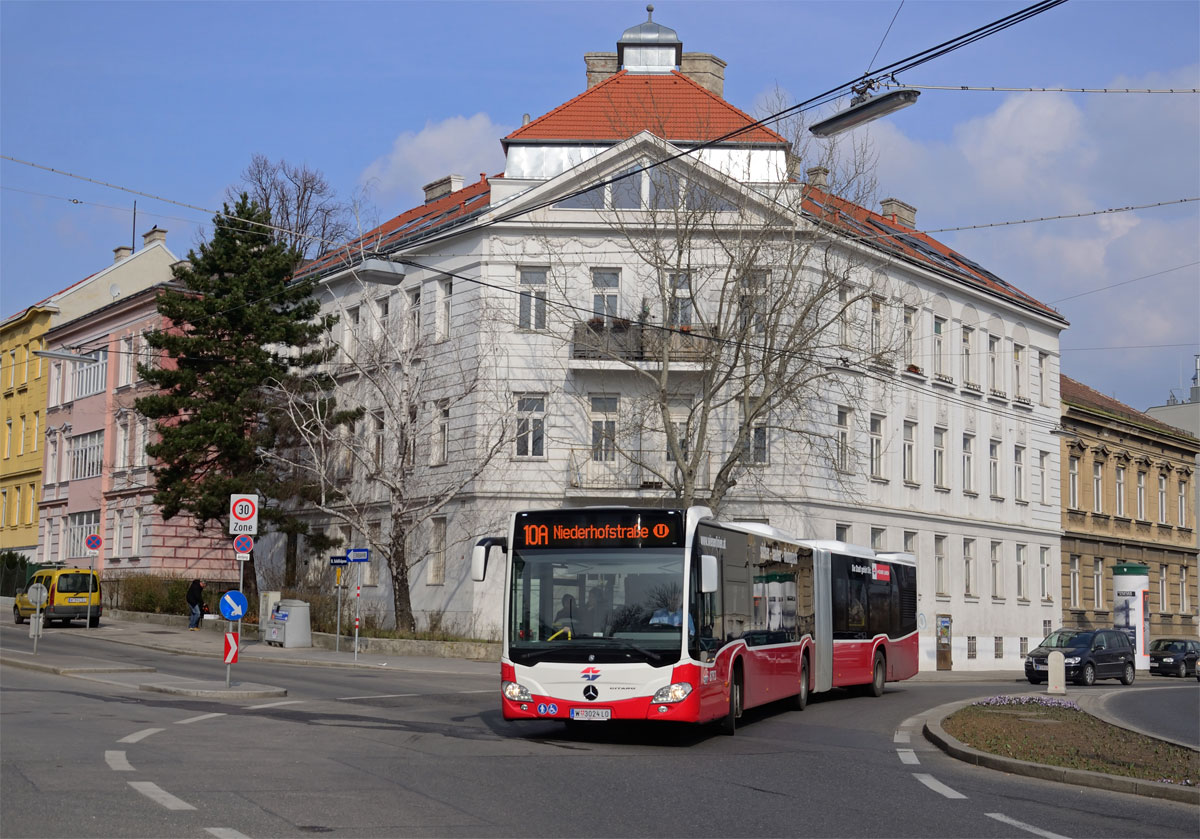 NG 265 MB (Citaro 2 Euro 6) Wagen 8793 als Linie 10A in der Gersthofer Straße, 16.03.2015