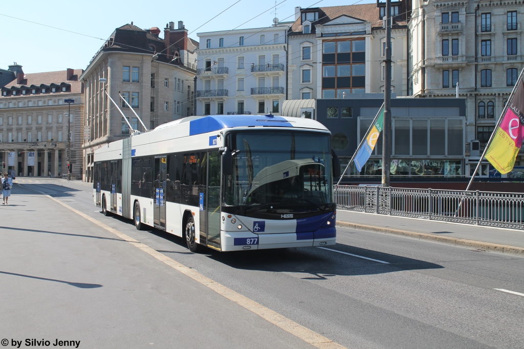 Nr. 875 (Hess Swisstrolley 4 BGT-N2C) am 15.6.2014 auf der Grand-Pont