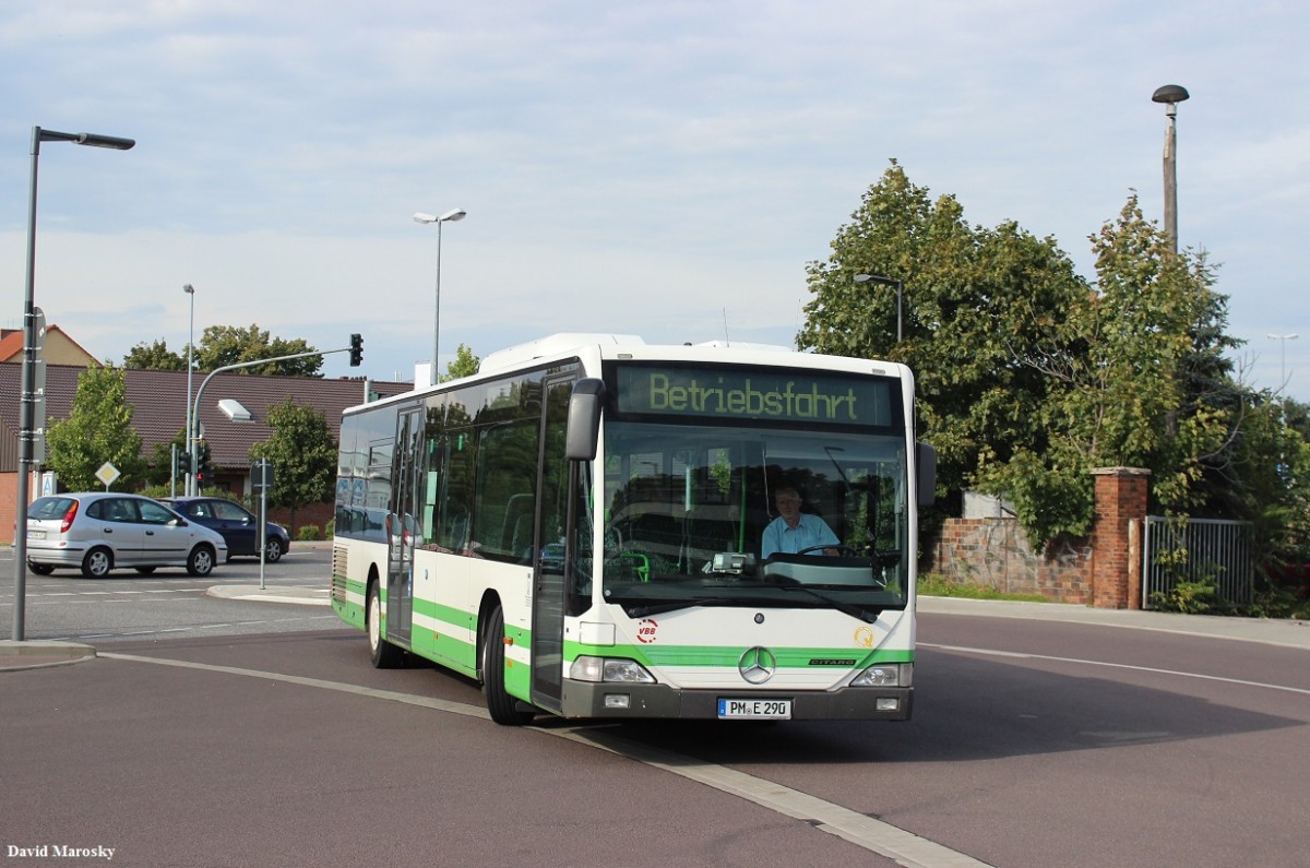 PM-E290 der VGBelzig (ex BRB-VK 49) am ZOB in Brandenburg an der Havel. 22.08.2014