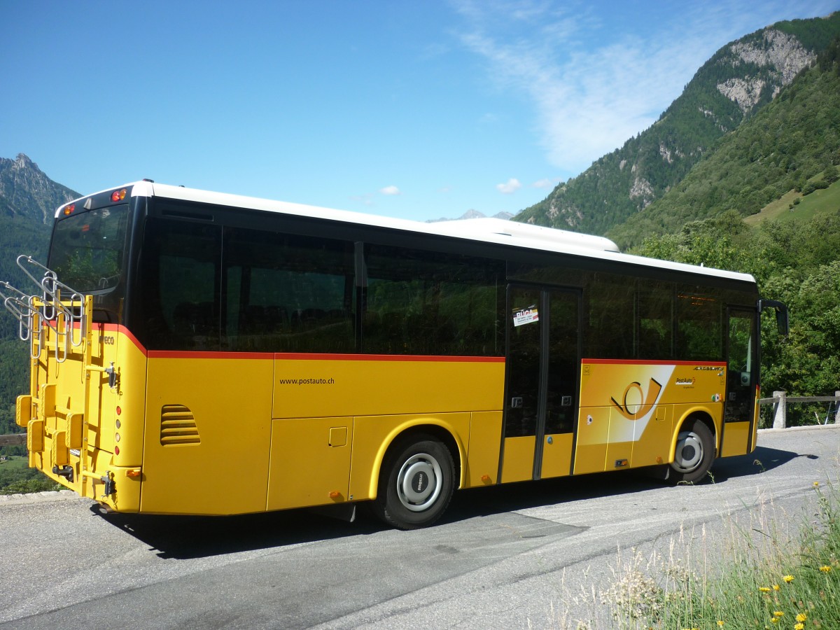 PostAuto Graubnden, 7000 Chur: Iveco Irisbus Crossway GR 102'380, am 30. Juli 2013 bei der Haltestelle Villagio in 7610 Soglio (GR)