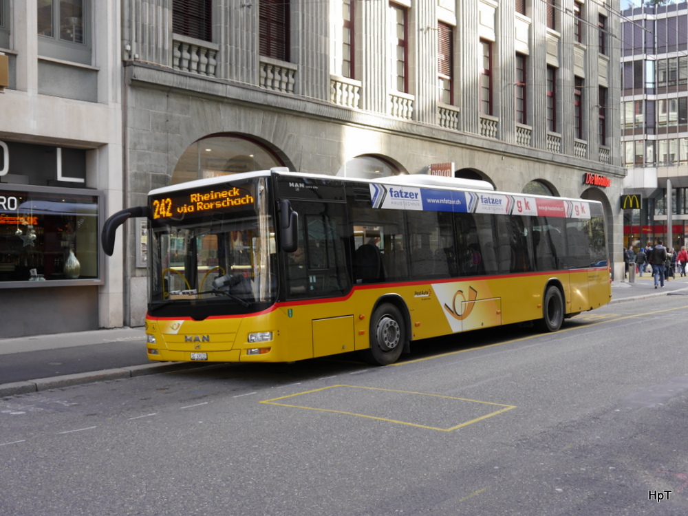 Postauto - MAN Lion`s City  SG  49032 unterwegs auf der Linie 242 in St. Gallen am 13.12.2014