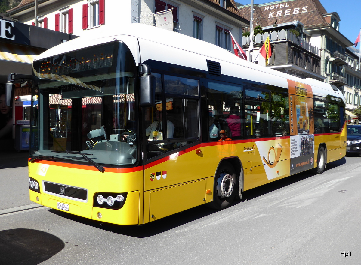 Postauto - Volvo 7700 Hybrid  BE 610543 unterwegs in Interlaken am 21.09.2015