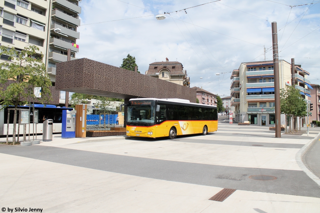 Postauto/PU Faucherre VD 510 250 (Iveco Irisbus Crossway 12LE) am 31.7.2016 in Lausanne, Sallaz
