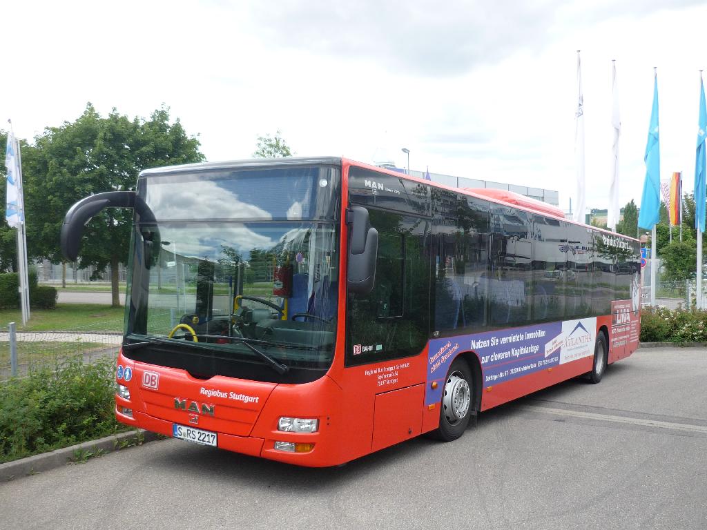 Regional Stuttgart-Bus in Herrenberg-Gültsstein am 04.09. 2014
