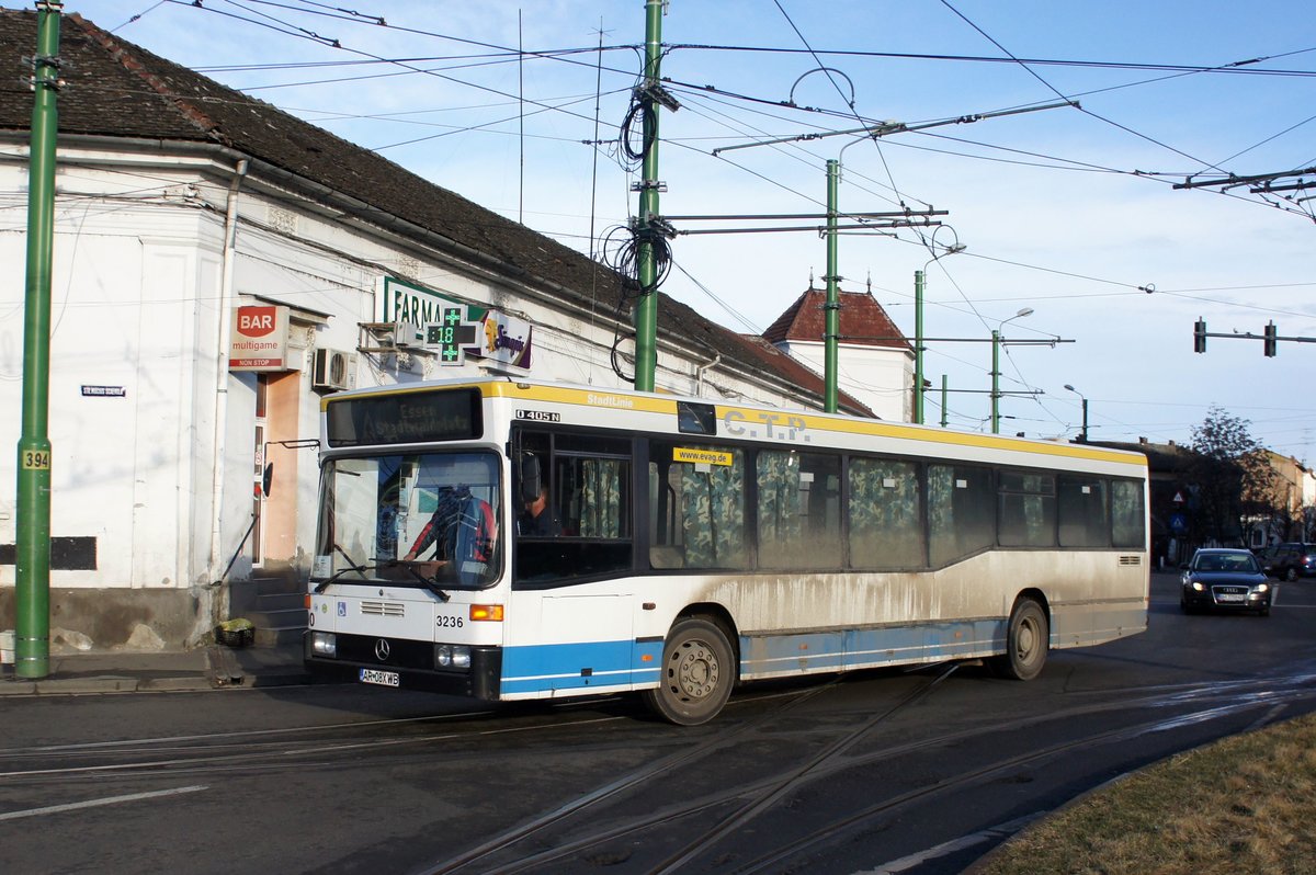 Rumnien / Bus Arad: Mercedes-Benz O 405 N (ehemals EVAG Essen) der Compania de Transport Public SA Arad (CTP Arad SA), aufgenommen im Mrz 2017 im Stadtgebiet von Arad.