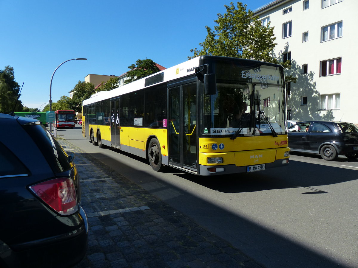 S41/S42 (Ring) SEV -Ersatzverkehr mit einem MAN 313NL, B-MA 4900. Berlin im Aug. 2016.