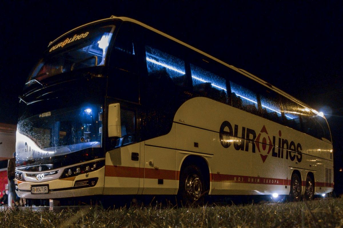 Scania-Beulas Glory unterwegs zwischen Grenoble (FR) und Bucharest (RO). Aufnahmedatum: 06.03.2016