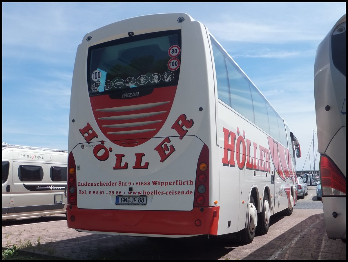 Scania Irizar von Höller-Reisen aus Deutschland im Stadthafen Sassnitz am 26.06.2014