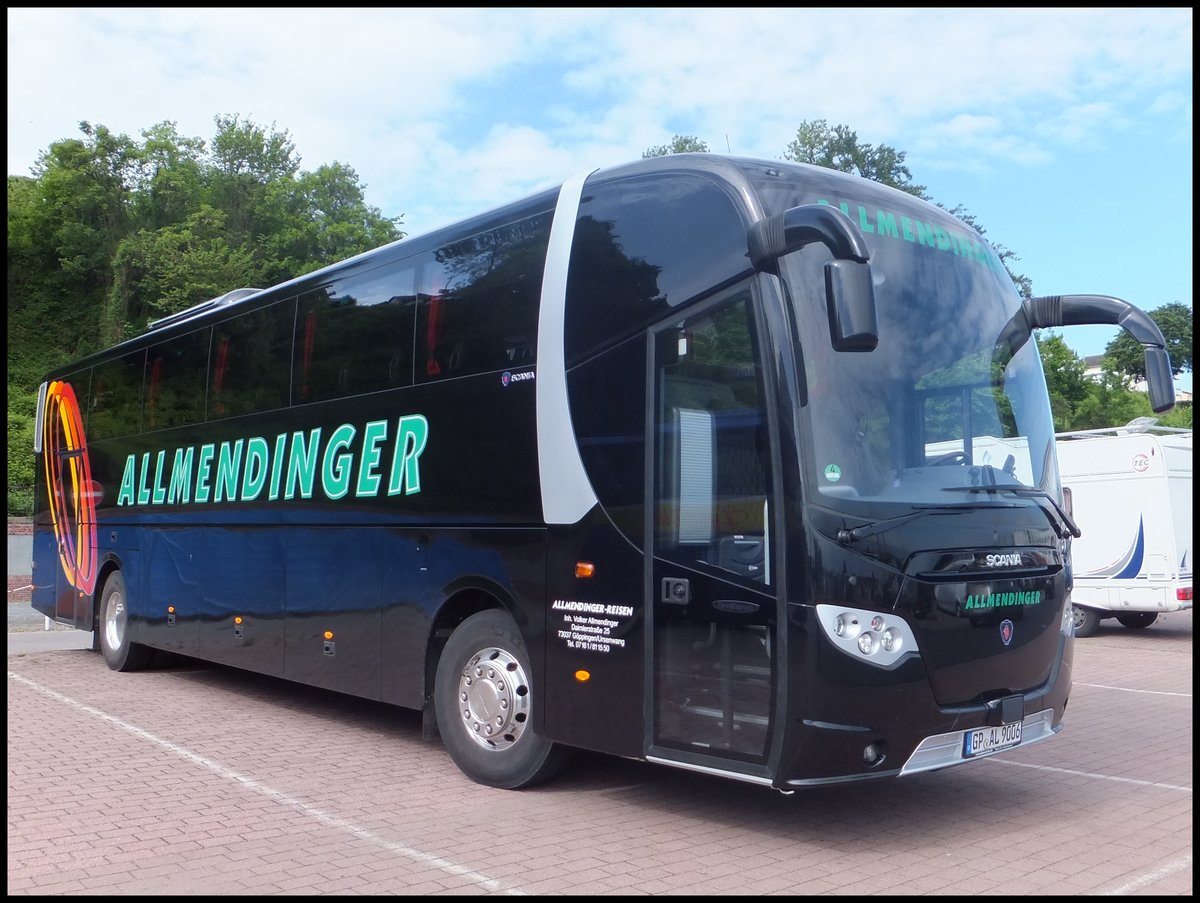 Scania OmniExpress von Allmendinger aus Deutschland im Stadthafen Sassnitz am 24.05.2014