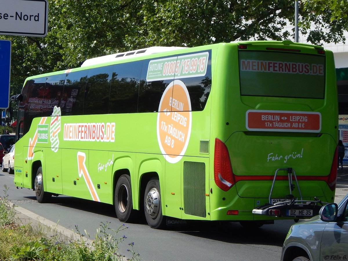 Scania Touring von FlixBus/Der Krostitzer aus Deutschland in Berlin am 11.06.2016