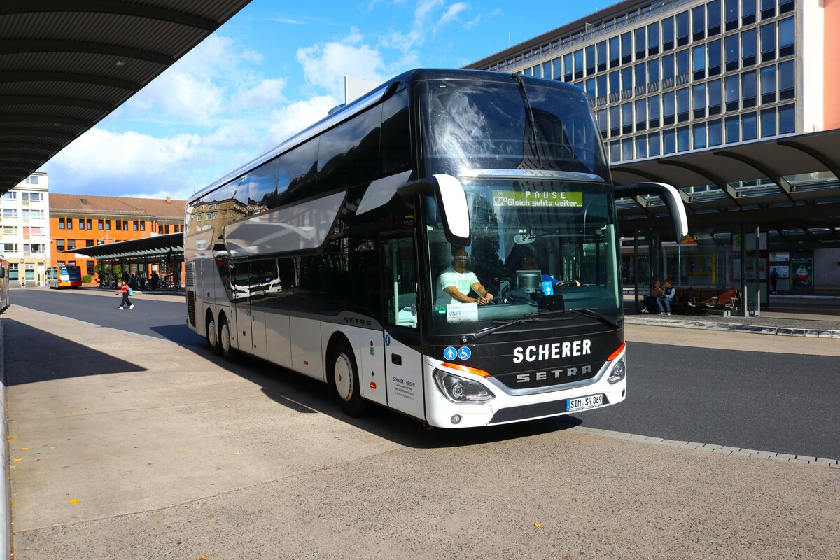 Scherer Reisen Setra 5000er Doppeldecker am 14.10.23 in Koblenz Hautpbahnho