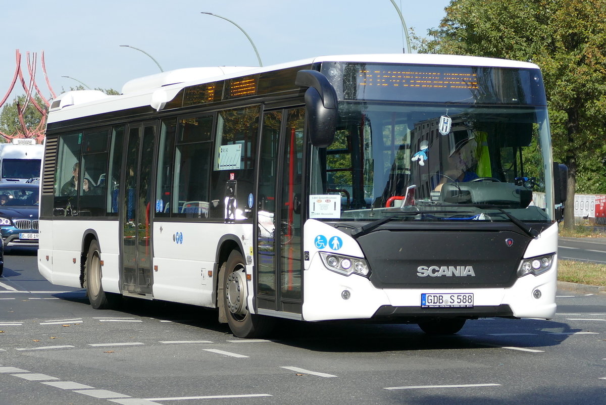 Schienenersatzverkehre SEV der S41 & S42 (Ring) mit einem Scania Citywide von 'Flaegel Reisen'. Berlin im September 2017.
