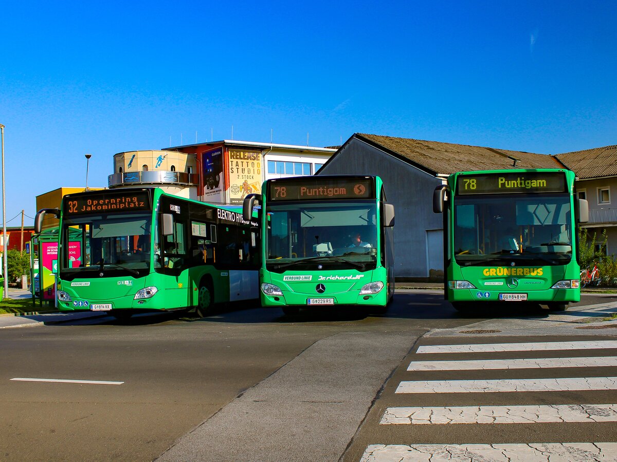 Seiersberg. Am 22.08.2023 gab es in der Schleife Seiersberg eine kleine Busparade: Ein Citaro Hybrid G, ein Watzke C2 sowie ein Grünerbus O530 FL stehen in besagter Schleife abfahrbereit.