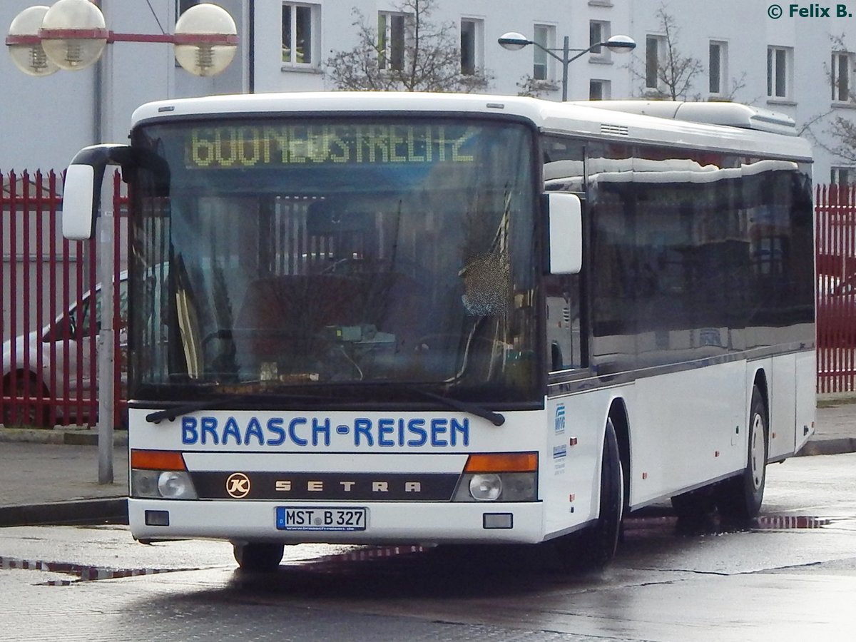 Setra 315 NF von Braasch Reisen aus Deutschland in Neubrandenburg am 09.12.2016