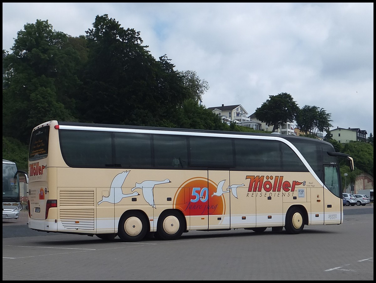 Setra 415 HDH von Mller Reisedienst aus Deutschland im Stadthafen Sassnitz am 09.06.2013
