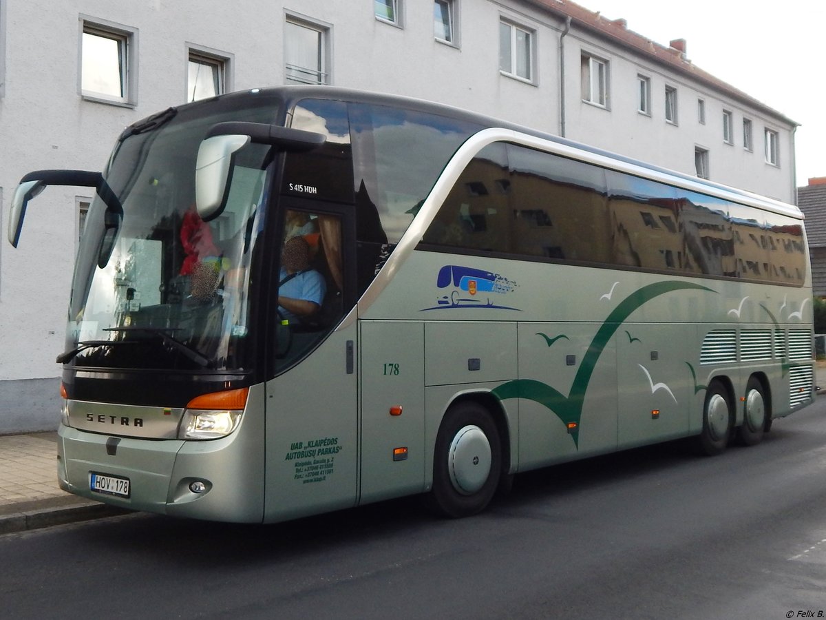 Setra 415 HDH von UAB  Klaipėdos autobusų parkas  aus Litauen in Sassnitz am 19.08.2016