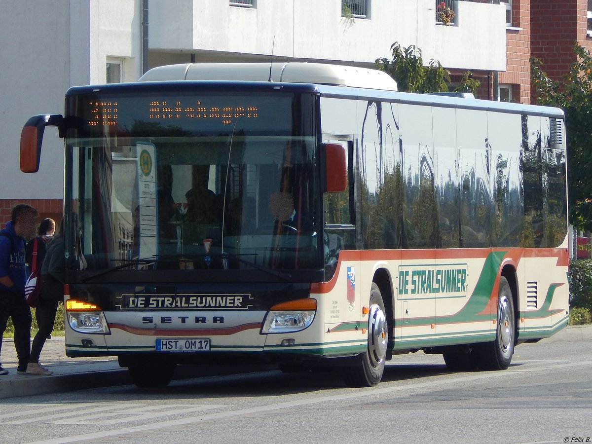 Setra 415 NF von De Stralsunner aus Deutschland in Grimmen am 29.09.2017