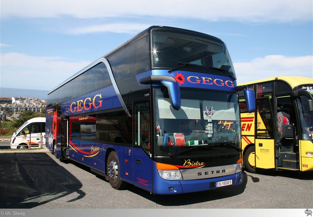 Setra S 431 DT  Reisebüro Gegg GmbH . Aufgenommen am 7. August 2014 auf den Busparkplatz in St. Ives / England.