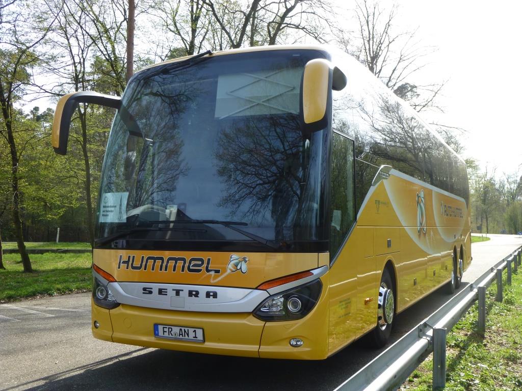 Setra S 517 HD  Hummel , Bruchsal Raststätte A 5 12.04.2015