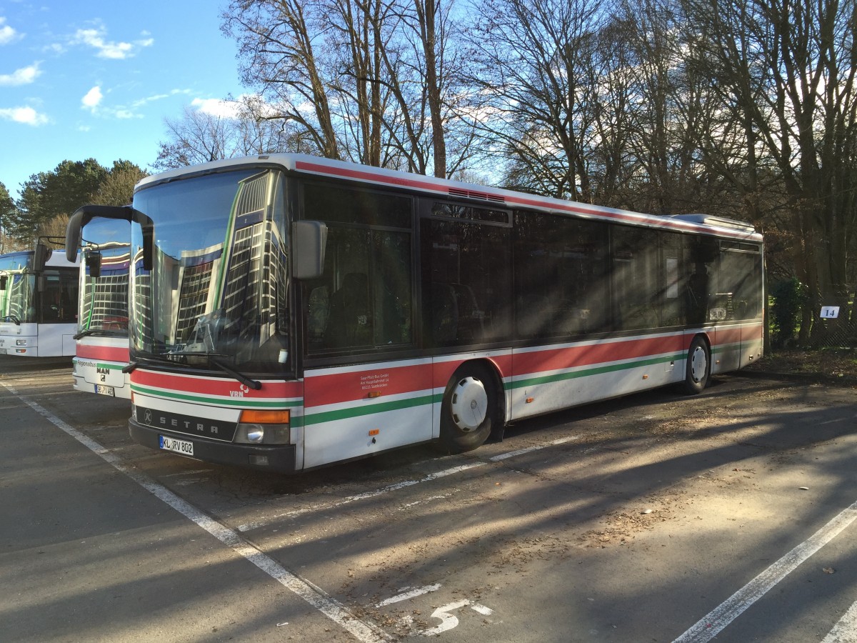 Setra S315 NF von Saar-Pfalz-Bus (KL-RV 802), Baujahr 2000. Aufgenommen im Januar 2015.