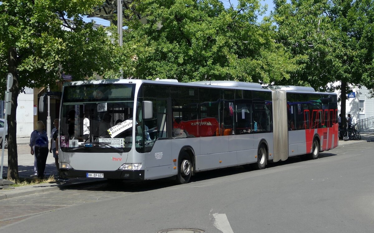SEV Ersatzverkehr der S Bahn Berlin (S3.5.7 & S9) mit dem Mercedes-Benz Citaro Facelift Gü von Elite Traffic GmbH (ex. VHH Hamburg-Holstein) Berlin im Juli 2022.