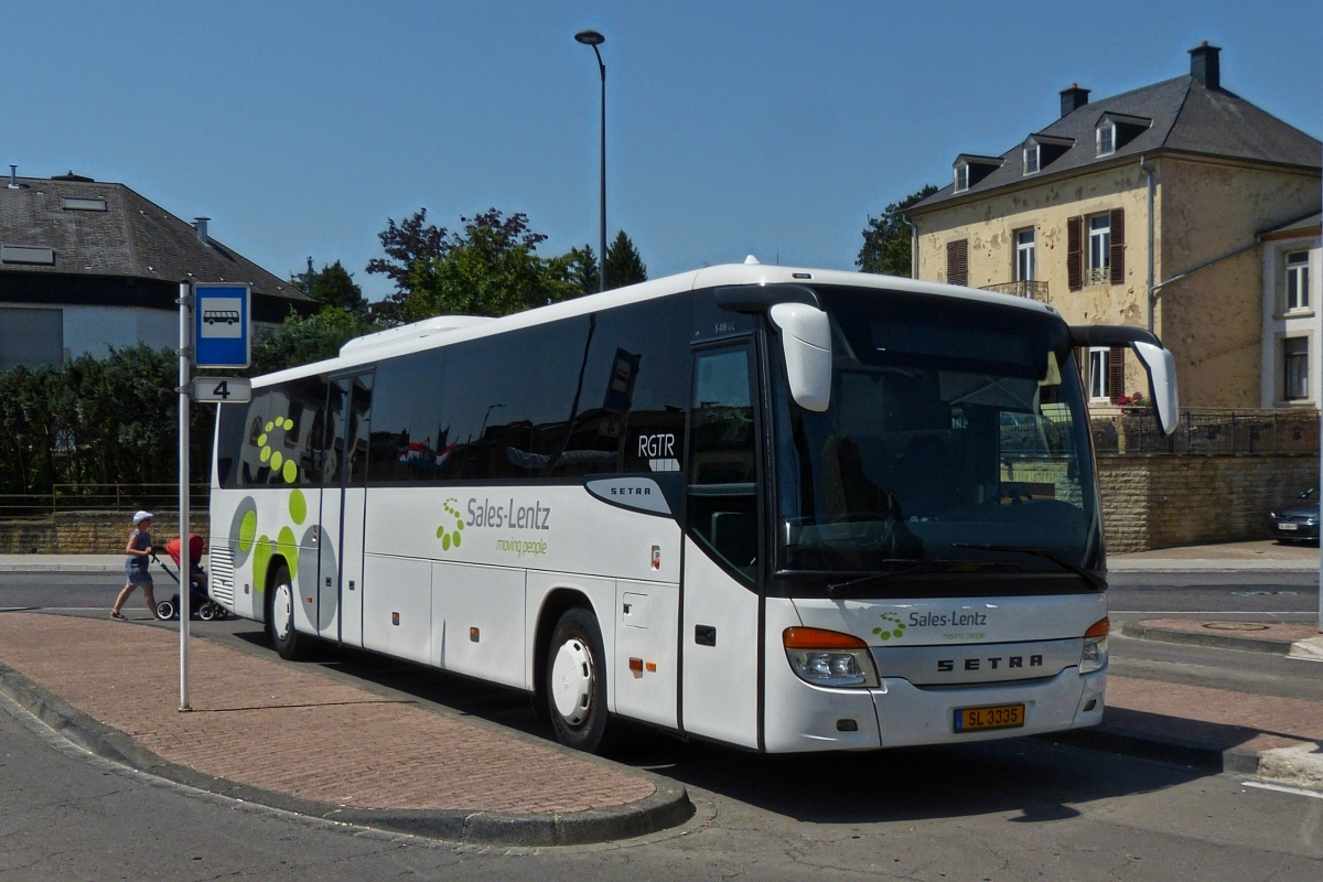 SL 3335, Setra S 416 UL von Sales Lentz, aufgenommen am Busbahnhof in Mersch. 30.06.2019