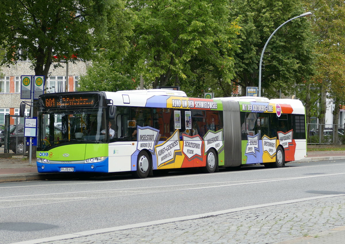 Solaris Urbino 18, Wagen '1678' der Regiobus Potsdam-Mittelmark als Linie 601 in Teltow -Stadt im Aug.2017.