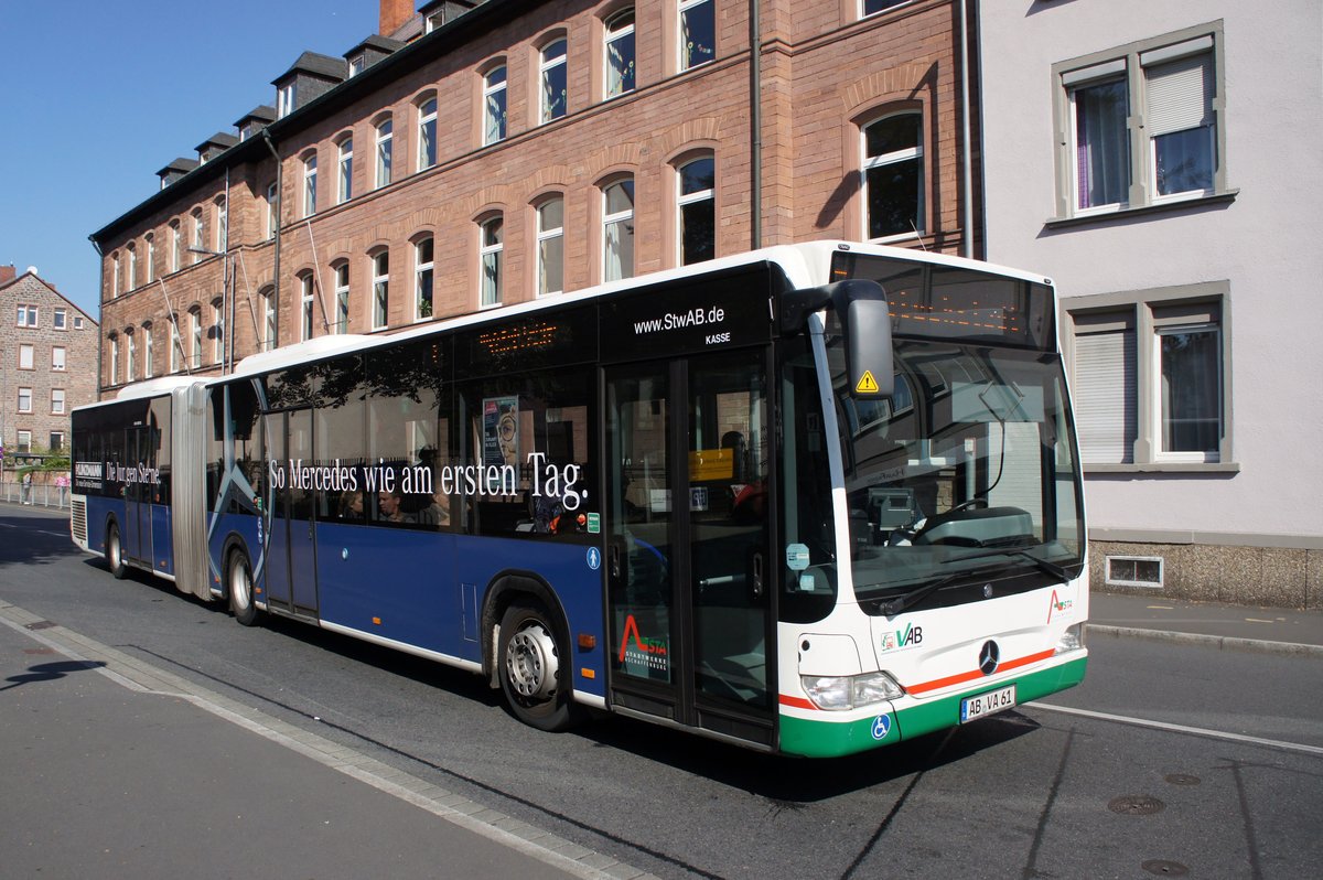 Stadtbus Aschaffenburg / Verkehrsgemeinschaft am Bayerischen Untermain (VAB): Mercedes-Benz Citaro Facelift G der Stadtwerke Aschaffenburg Verkehrs-GmbH (STWAB), aufgenommen im September 2016 in der Nähe vom Hauptbahnhof in Aschaffenburg.