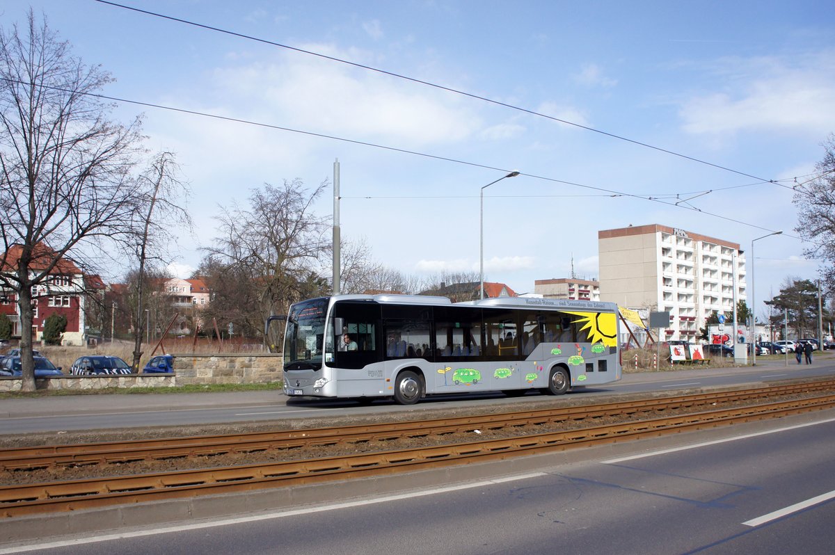 Stadtbus Gotha: Mercedes-Benz Citaro C2 LE Ü vom Omnibusbetrieb & Reisebüro Lorenz GmbH / Nessetal - Reisen, aufgenommen im März 2017 im Stadtgebiet von Gotha.