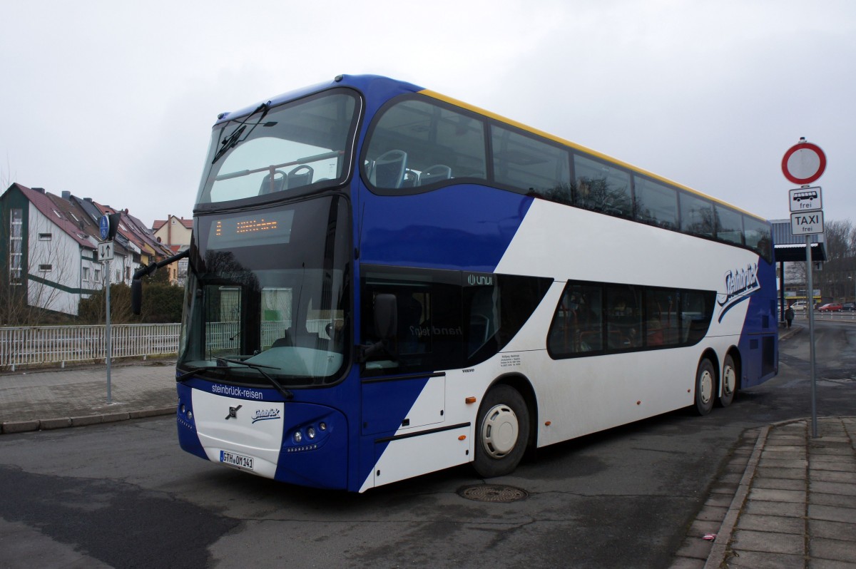 Stadtbus Gotha: Volvo Unvi Urbis 2.5 DD (Wagennummer 141) des Omnibusbetriebes Wolfgang Steinbrück, aufgenommen im März 2016 am Zentralen Omnibusbahnhof in Gotha.