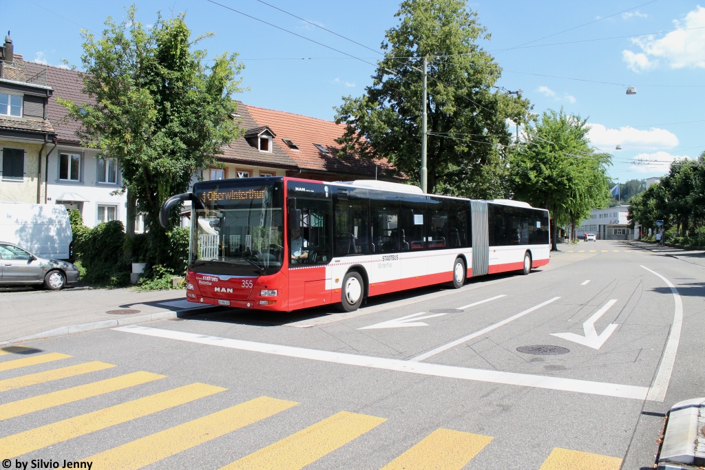 Stadtbus Winterthur Nr. 355 (MAN A40 Lion's City GL) am 30.7.2016 in Töss