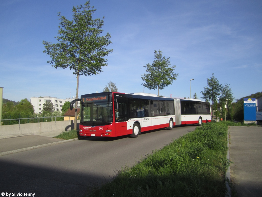 Stadtbus Winterthur Nr. 361 (MAN A40 Lion's City GL) am 24.4.2018 neim Bhf. Wülflingen