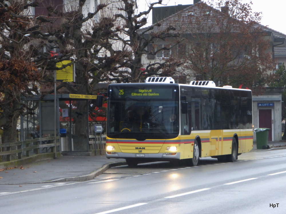 STI - MAN Lion`s City  Nr.127  BE  700127 unterwegs auf der Linie 25 in Hünibach am 01.12.2014