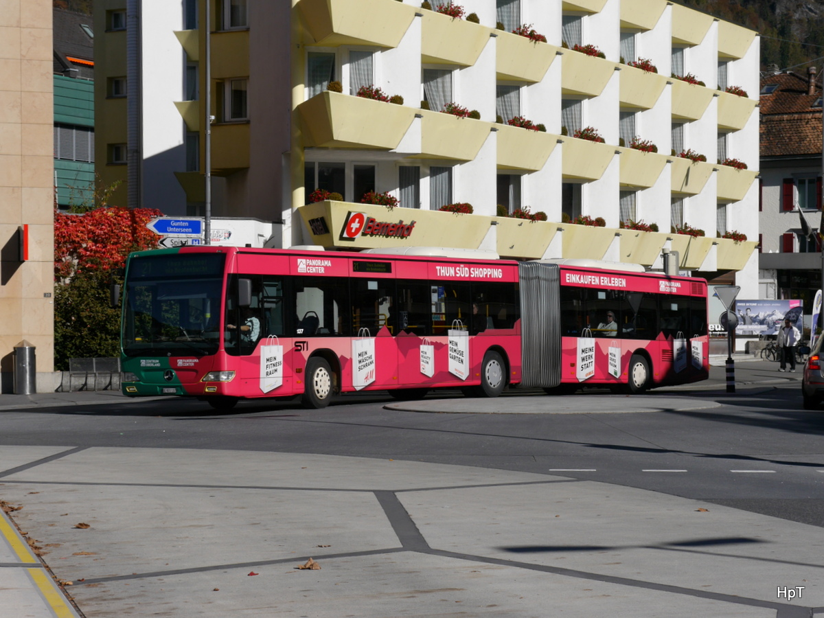 STI - Mercedes Citaro  Nr.137  BE 801137 unterwegs in Interlaken am 28.10.2016