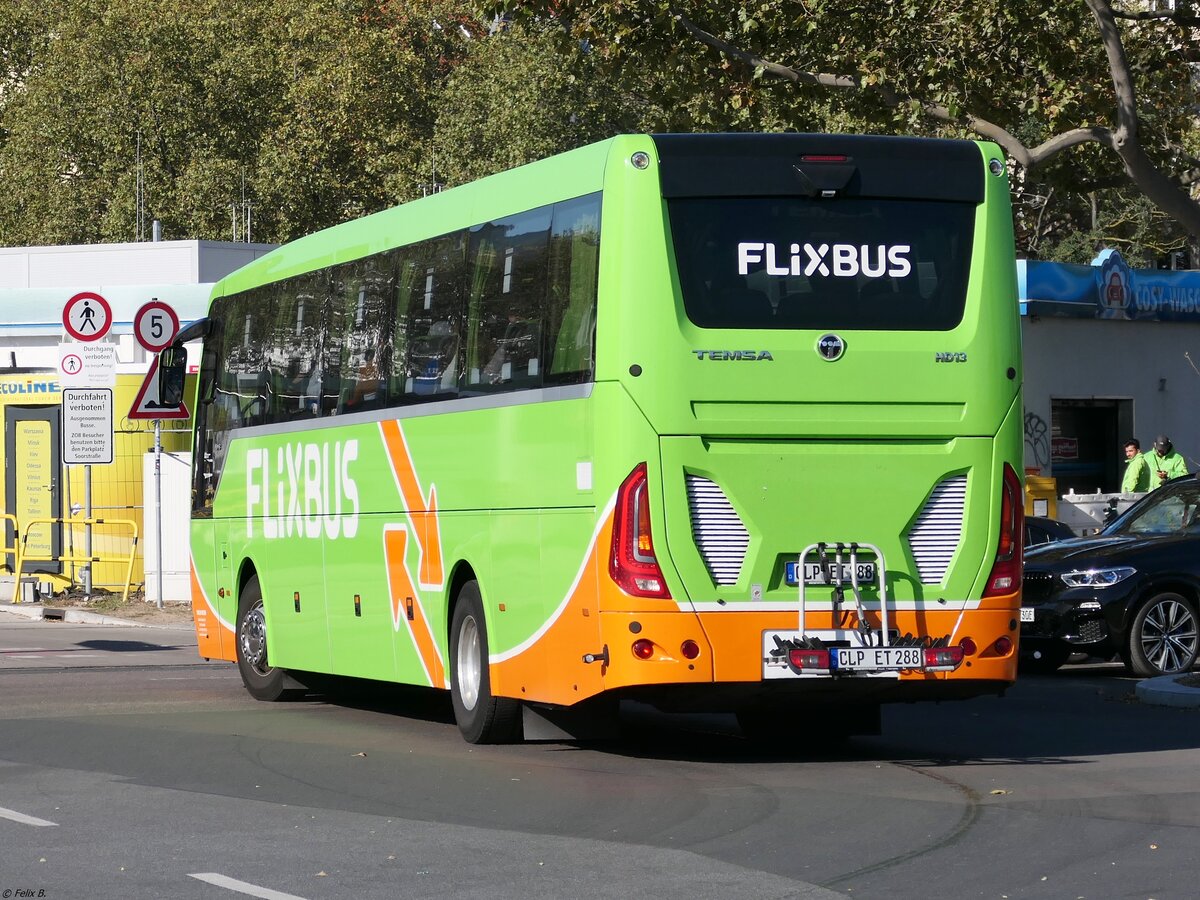 Temsa HD13 von FlixBus/Tholen aus Deutschland in Berlin am 10.10.2021