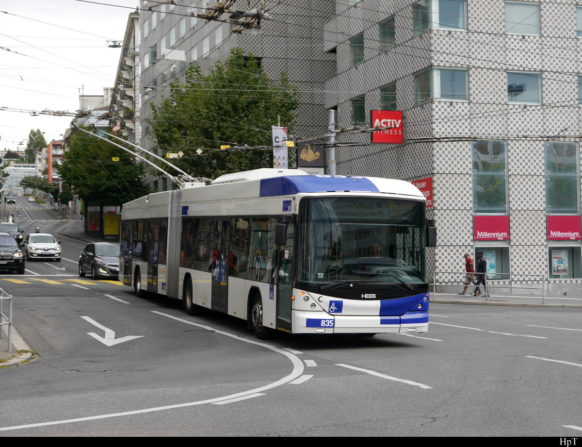 TL Lausanne - Hess Trolleybus Nr.835 unterwegs auf der Linie 3 in Lausanne am 06.09.2020