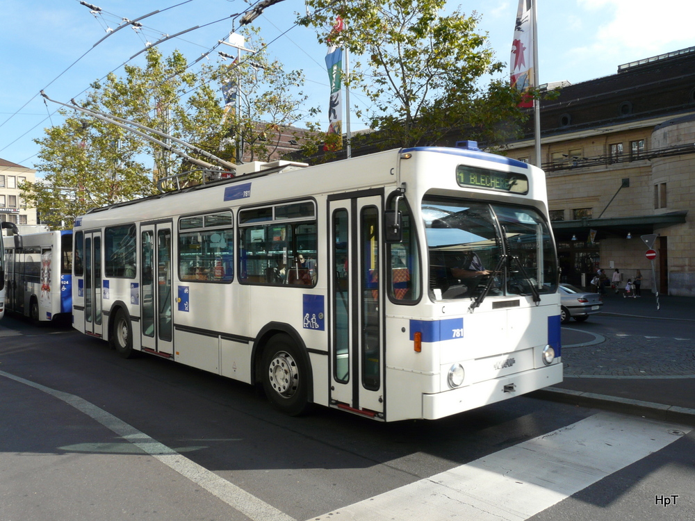 TL - NAW Trolleybus Nr.781 unterwegs auf der Linie 21 in Lausanne am 22.09.2014
