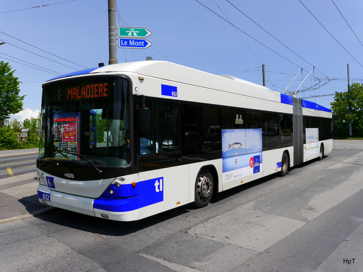 TL - Trolleybus Nr.832 unterwegs auf der Linie 1 in der Stadt Lausanne am 10.05.2016